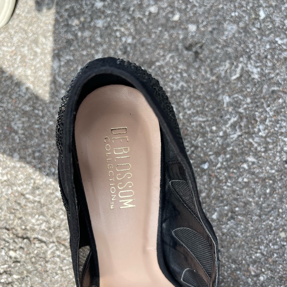Heels - Picture 3 of 4